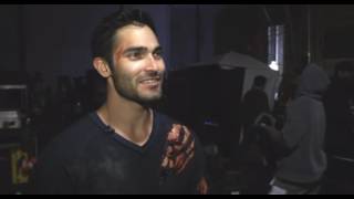 A tour of Derek Hales loft with Tyler Hoechlin [upl. by Enidualc]