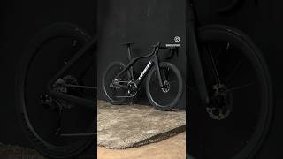 TREK MADONE SL 6 GEN 7 2024 Black Edition [upl. by Ebert]