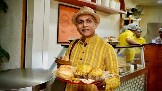 Banaras Street Food Flavours In Bengaluru At PANDITJI RAS BANA RAHE Kachori Dal Poori Jalebi [upl. by Hallvard]