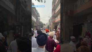 Nagar Kirtan kinaa sunder hai [upl. by Eybbob]