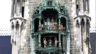 Munich downtown Marienplatz Glockenspiel Germany tour [upl. by Hardan876]