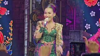 Ayu Ting Ting x BCL Live at AMAZING 22 Javanica 2024 [upl. by Leuqcar]