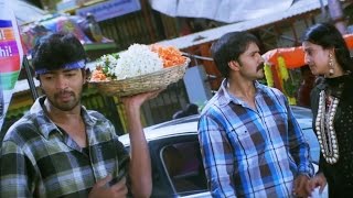 Allari Naresh Selling Jasmine Flowers Comedy Scene  Seema Tapakai [upl. by Jaban]