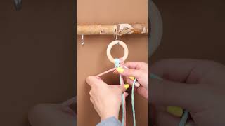 MakrameeBasics Kreuzknoten knüpfen  buttinette TV DIY [upl. by Winwaloe2]