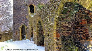 Snowfall in Norwich Norfolk  City Walls Tombland Alley Elm Hill Lost Monastery Church Ruins etc [upl. by Nyleimaj]