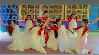 আজি শুভদিনে পিতারো ভবনেAji subhodine pitaro bhavane Dance cover by Supriti Chatterjee [upl. by Leavelle]