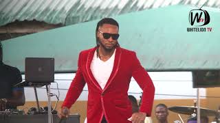 Flavour  Osondi Owendi Live [upl. by Miguela]