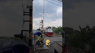 Bernafas djremix keretaapi shorts train bernafas locomotive railfans [upl. by Ardell]