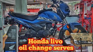 Honda livo bs6 free service oil change how to change engine oil any bikes DIY [upl. by Norted]