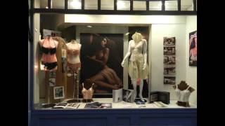 Comment réussir lagencement dune vitrine lingerie [upl. by Pool]