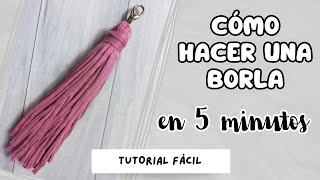 PASO A PASOCómo hacer BORLA a CROCHET con trapillo en MENOS DE 5 MINUTOS FÁCIL para PRINCIPIANTES [upl. by Bekah]