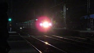 Amritsar SHATABDI Crossing Uttar SAMPARK KRANTI [upl. by Tivad]