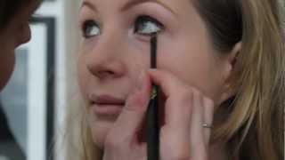 Tutoriel Maquillage Brigitte Bardot années 60 [upl. by Lytsirhc922]