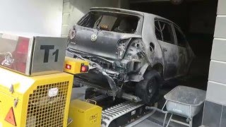 EASTRACT Einsatz in Garage mit ausgebranntem Auto [upl. by Dimitris554]