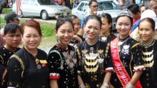 Sarawak Traditional Music Alai Anding  Bisaya [upl. by Eniamrehs995]