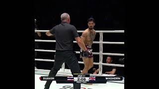 This is MADNESS 😳 Suakim wins the battle with Otis Waghorn to claim a majority decision victory [upl. by Ahsil]