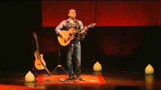 Ismael Serrano  Amores imposibles  En vivo Gran Rex el 141113 [upl. by Israeli]