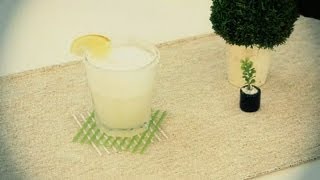 Como Preparar Pisco Sour Chileno  Sabores Latinos [upl. by Kaenel]