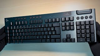 Logitech G915 Unboxing  ASMR [upl. by Goldberg41]