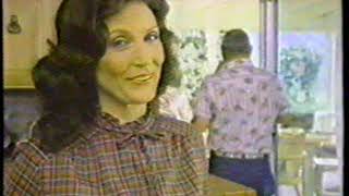 1981 Crisco Shortening quotLoretta Lynnquot TV Commercial [upl. by Ennaear]