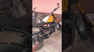 Btao guys kiski video chaiey  bike scooty automobile automobile skodaauto triumphspeed hero [upl. by Alisander773]