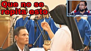 Qué DOLOR ver esto🔺 TODO sobre Cómo se debe recibir la COMUNIÓN en la MISA👈 [upl. by Mickey481]