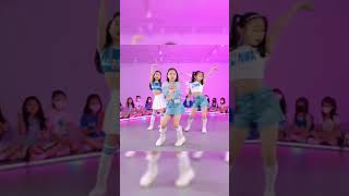 Sevinch Ismoilova  Xayollarim dance girls terndingvideo trend love [upl. by Leeban]