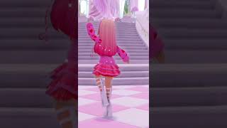 Exposing My Saved Outfits In Royale High royalehigh royalehighoutfitideas royalehighoutfit [upl. by Nallak]