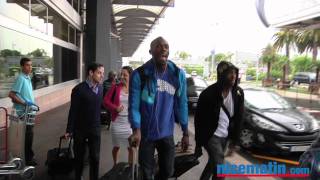 Usain Bolt petits pas de danse à Nice [upl. by Yelena]