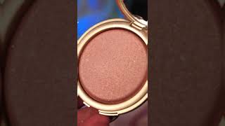 Kiko Milano Holiday Wonderlights Merryglow Highlighter 01 kikocosmetics kikomilano highlighter [upl. by Enitsud]