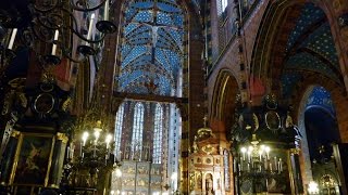 CRACOVIA  LA BASILICA MARIACKI [upl. by Reham]