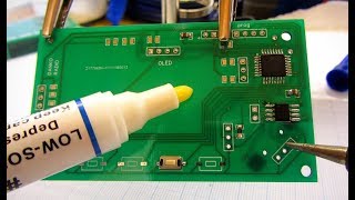 Soldering SMD components and integrated circuits SOIC TQPF  Mustool MT233 [upl. by Chaille]