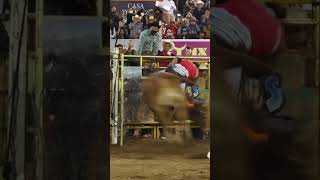 ¡Acción y Riesgo en Cada Monta 🐂 JaripeoBrutal TorosImparables DesafíoVaquero PuraAdrenalina [upl. by Moses829]