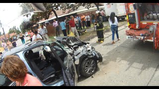 104 colisión y posterior choque a casa  Car accident Rancagua 29012016 [upl. by Shelley]