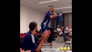 😂🇪🇸 Pepe Reinas initiation song for Como was absolutely class 🎤🎶 [upl. by Atisusej]