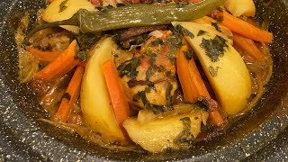 Tajine aux poulets 😋 très simple à réaliser [upl. by Aninnaig]