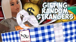 GIFTING RANDOM STRANGERS IMVU [upl. by Christis]