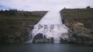 Timelapse  Water rushes down Oroville Dam spillway [upl. by Wendin823]