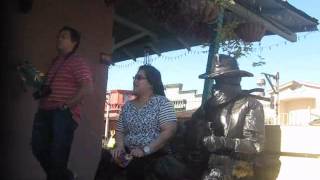 Statue Surprise Incredible reactions January 2015 [upl. by Cost]