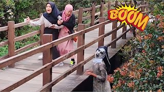 Valak Gak Berakhlak Prank VALAK Paling Lucu Bikin Ngakak [upl. by Pineda349]