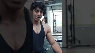 Day 185 Gym workout tips triceps gymlover minivlog [upl. by Suoicerp]