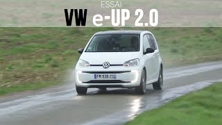 Essai Volkswagen eUp  20 2020 [upl. by Romulus]