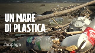 Emergenza plastica entro il 2050 in mare ci saranno più rifiuti che pesci [upl. by Maiah965]