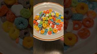 MY KIDS BREAKFAST FROOT LOOPS WITH MARSHMALLOW breakfast shorts short shortsvideo [upl. by Lupien]