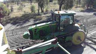 Dryland cotton picking  Reardon Farms Talwood Qld [upl. by Arnaud]