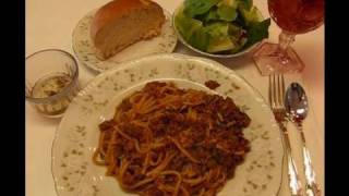 Bettys Simple Spaghetti Casserole [upl. by Lipson]