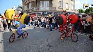 Ploërmel Le carnaval de jour sous le soleil [upl. by Reniti]