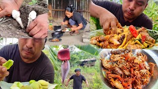 cook and eat wild mushroom and smoked meat  crab fry  eating sour mango and peach  kents vlog [upl. by Huntlee]