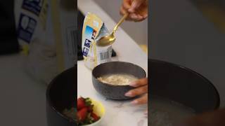 Steal this oatmeal recipe Easy and quick shortsafrica septdailyshorts shorts quickmealprep [upl. by Gregorius859]