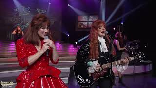 LEGENDS IN CONCERT  THE JUDDS [upl. by Dulcy]